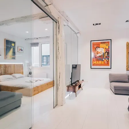 Plaza Nueva By People * Бильбао