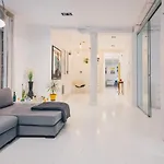 Plaza Nueva By People Bilbau