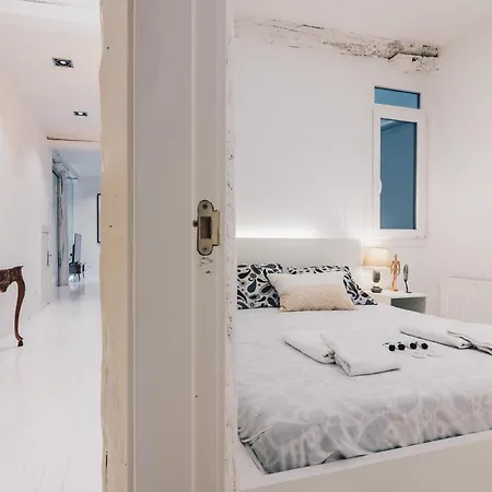 Apartment Plaza Nueva By People *